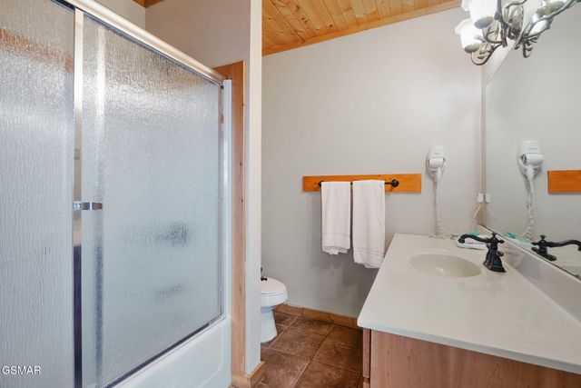 1833 Fantasy Way, Sevierville, TN 37876