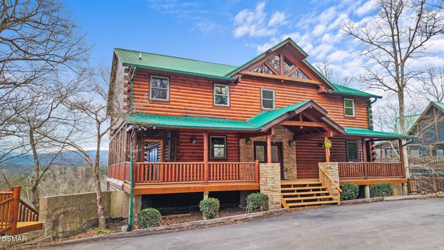 1833 Fantasy Way, Sevierville, TN 37876