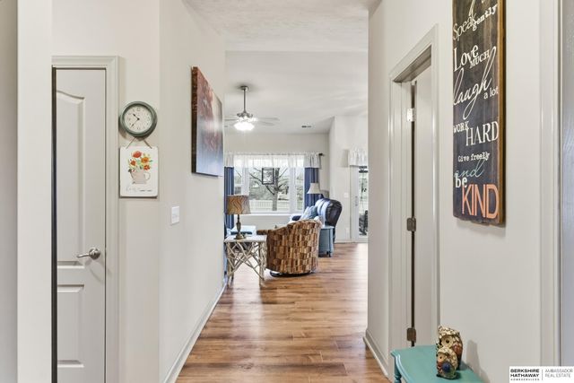 17208 Grand Avenue, Omaha, NE 68116