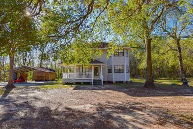 3629 Benson Rd, Orange, TX 77632