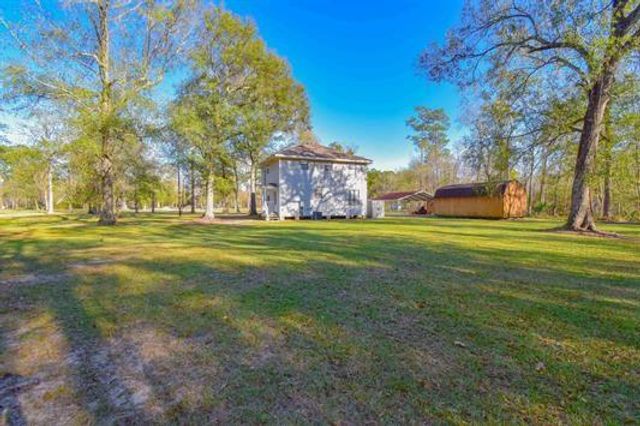 3629 Benson Rd, Orange, TX 77632