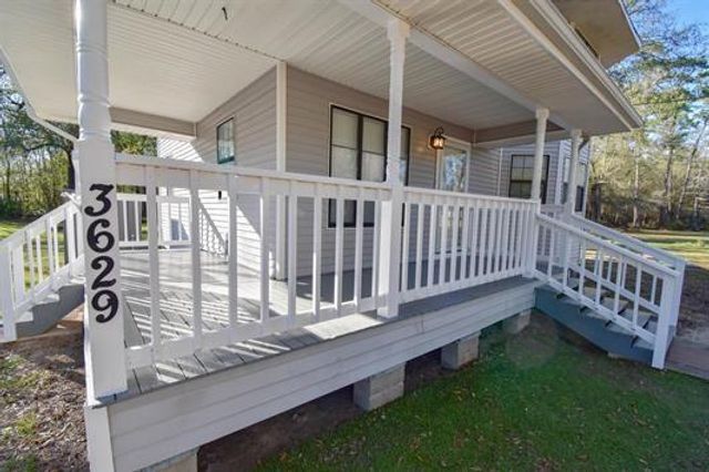 3629 Benson Rd, Orange, TX 77632