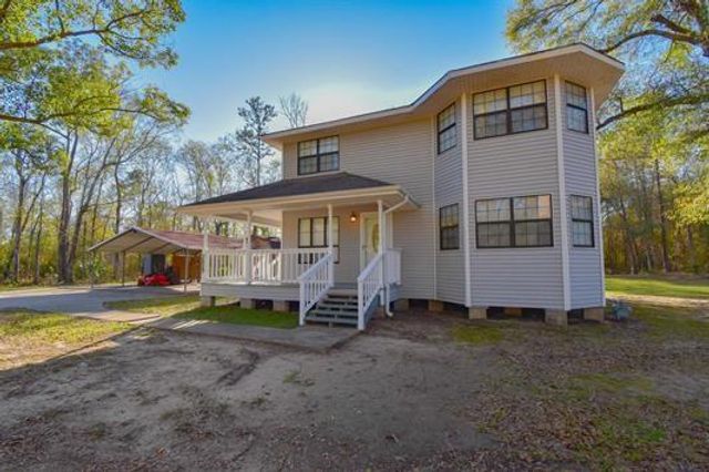 3629 Benson Rd, Orange, TX 77632