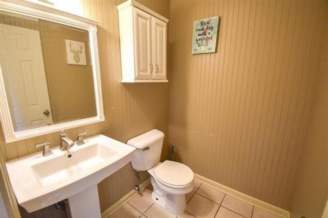 3629 Benson Rd, Orange, TX 77632