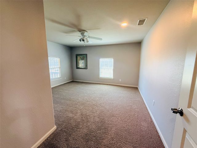 529 NW Private Road 147 Road, Rice, TX 75155