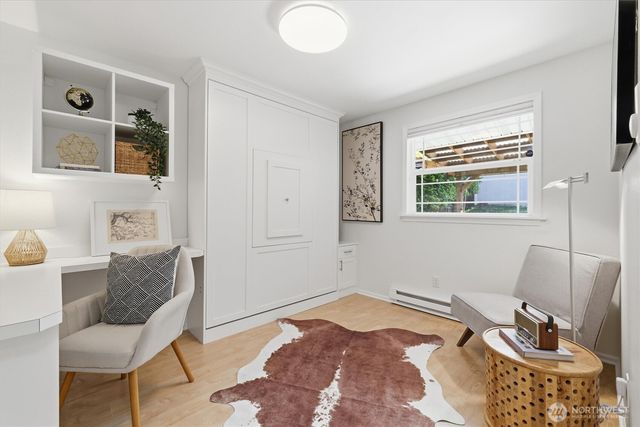 8425 18th Avenue SW, Seattle, WA 98106