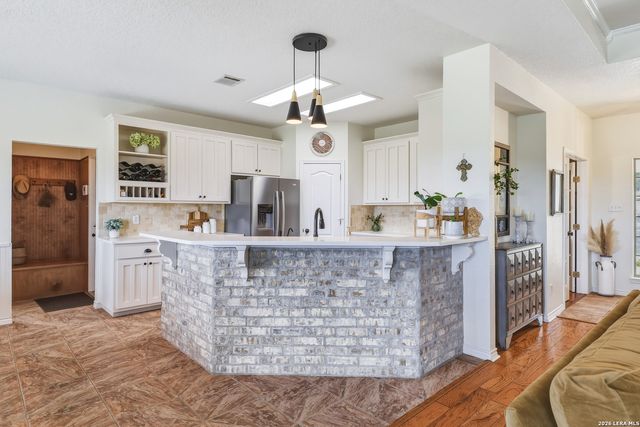 4219 HIGH SPRINGS DR, San Antonio, TX 78261