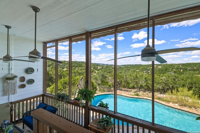 4219 HIGH SPRINGS DR, San Antonio, TX 78261