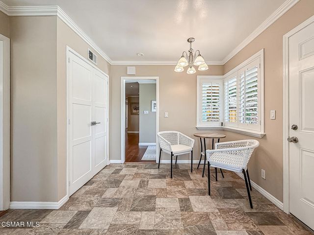 2153 Cook Circle, Thousand Oaks, CA 91360