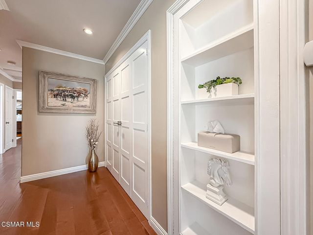 2153 Cook Circle, Thousand Oaks, CA 91360