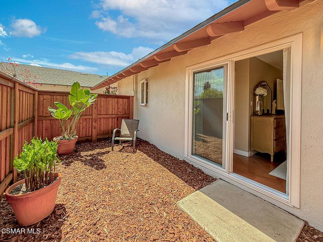2153 Cook Circle, Thousand Oaks, CA 91360