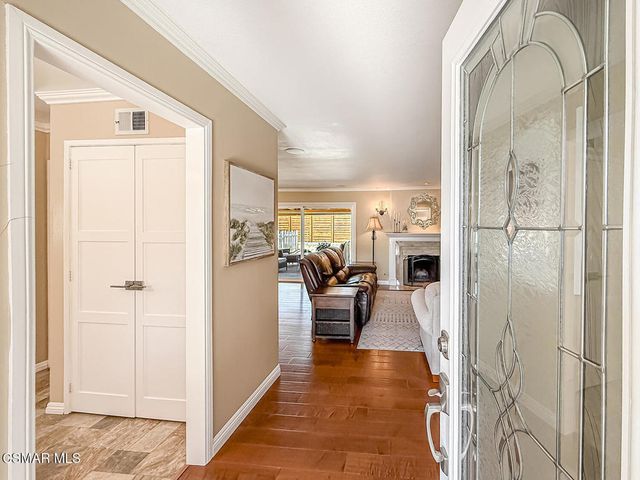 2153 Cook Circle, Thousand Oaks, CA 91360