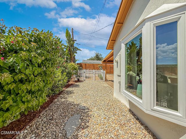 2153 Cook Circle, Thousand Oaks, CA 91360