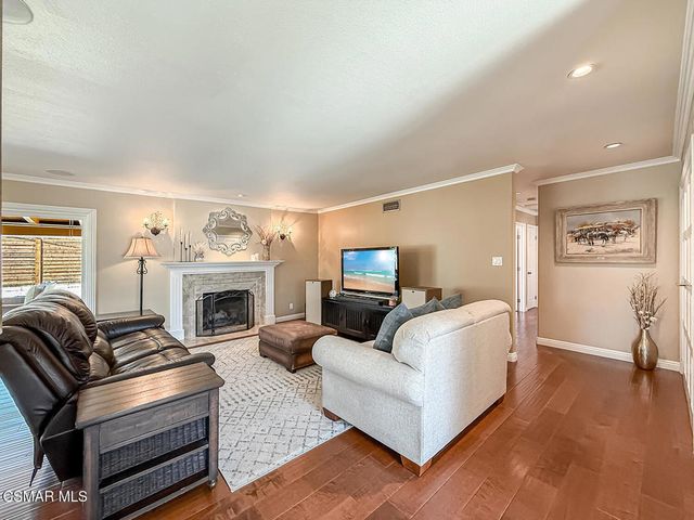 2153 Cook Circle, Thousand Oaks, CA 91360