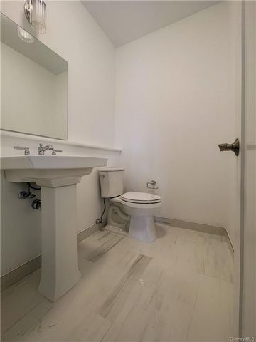 3A Sterling Avenue, White Plains, NY 10606