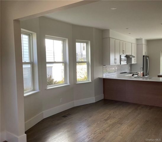 3A Sterling Avenue, White Plains, NY 10606