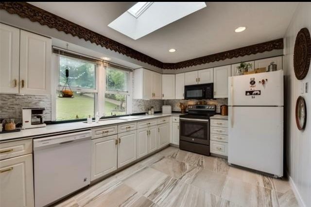 6049 W Red Bird Lane, Dallas, TX 75236