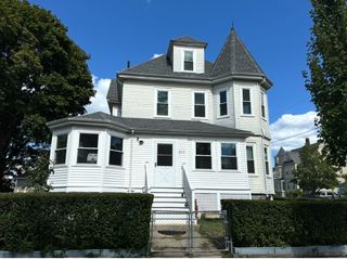 130 Taylor St 130, Quincy, MA 02170