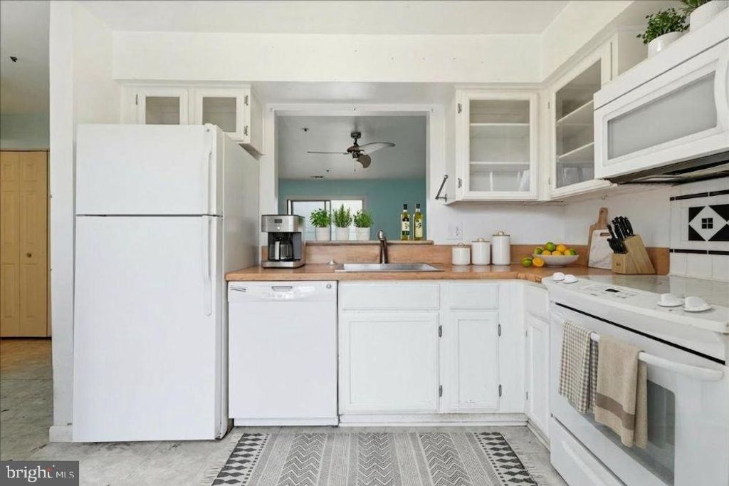 1142 WINDEMERE CT, Fort Washington, MD 20744