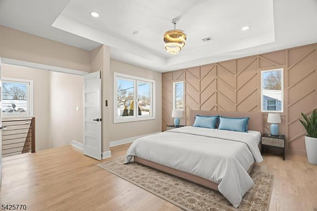 12 Western Dr, Fair Lawn Boro, NJ 07410