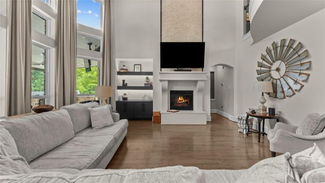 121 Hunter Hollow Place, Montgomery, TX 77316