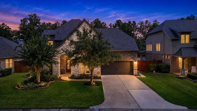 121 Hunter Hollow Place, Montgomery, TX 77316