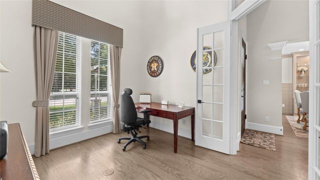 121 Hunter Hollow Place, Montgomery, TX 77316