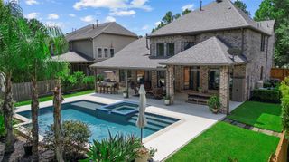 121 Hunter Hollow Place, Montgomery, TX 77316