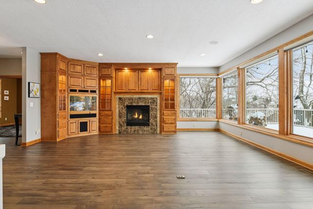 6480 Yosemite Lane, Excelsior, MN 55331