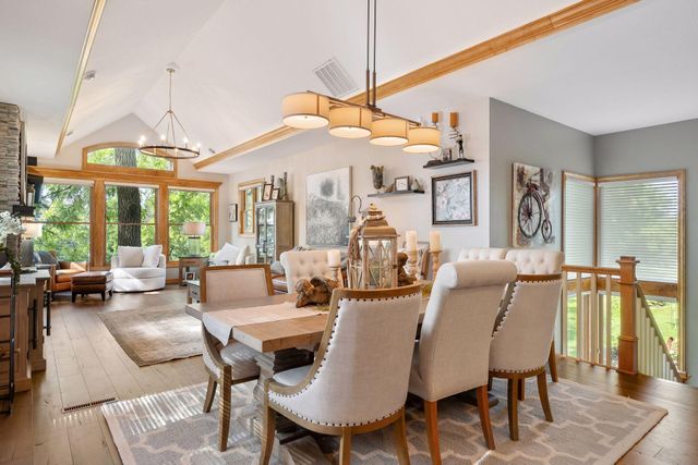 6480 Yosemite Lane, Excelsior, MN 55331