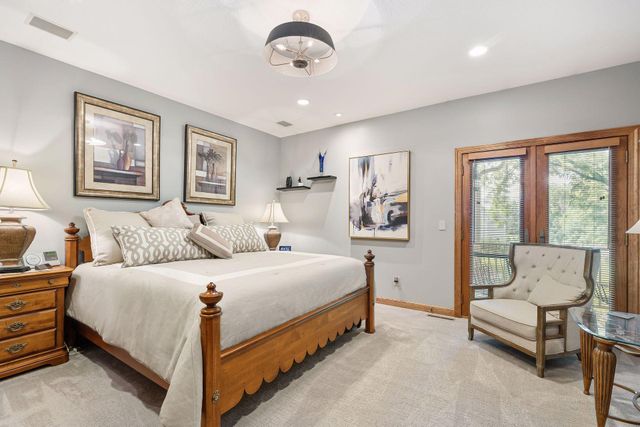 6480 Yosemite Lane, Excelsior, MN 55331