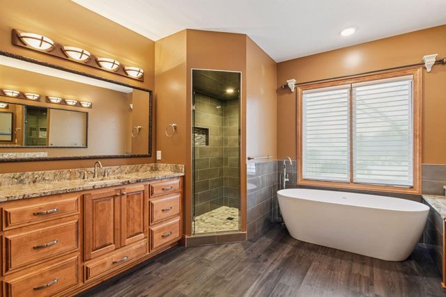 6480 Yosemite Lane, Excelsior, MN 55331