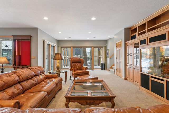 6480 Yosemite Lane, Excelsior, MN 55331