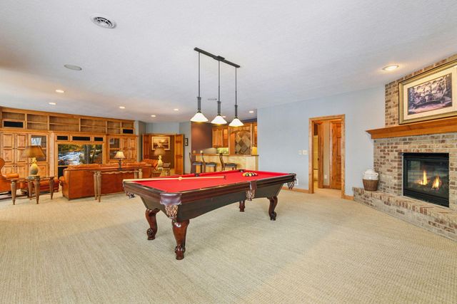 6480 Yosemite Lane, Excelsior, MN 55331