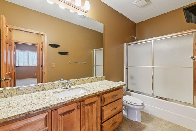 6480 Yosemite Lane, Excelsior, MN 55331