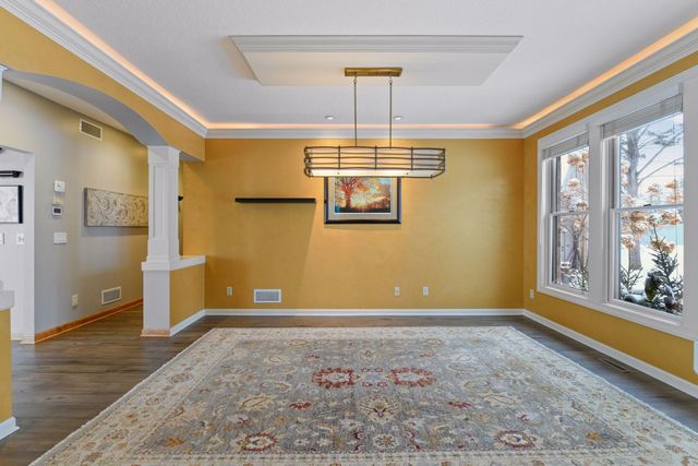 6480 Yosemite Lane, Excelsior, MN 55331