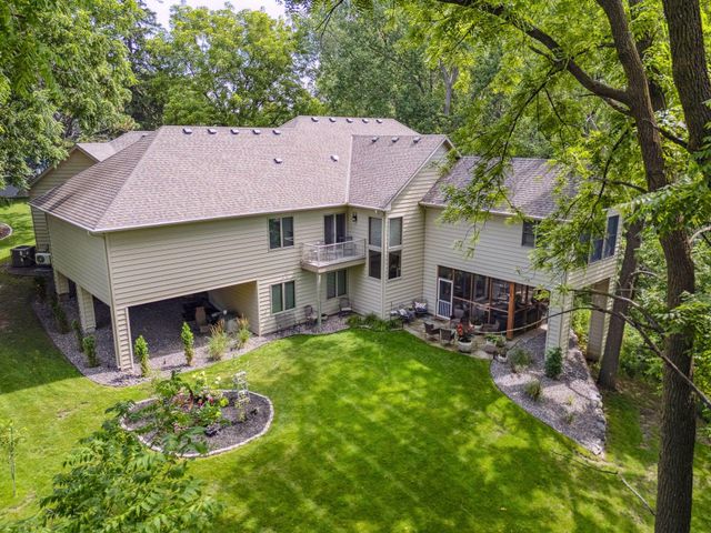 6480 Yosemite Lane, Excelsior, MN 55331