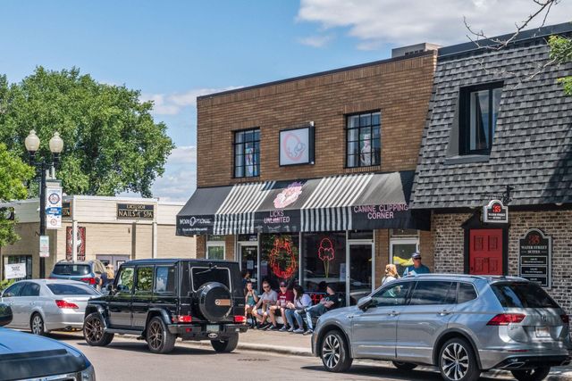 6480 Yosemite Lane, Excelsior, MN 55331