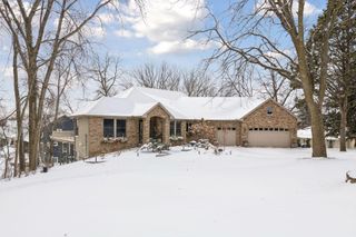 6480 Yosemite Lane, Excelsior, MN 55331