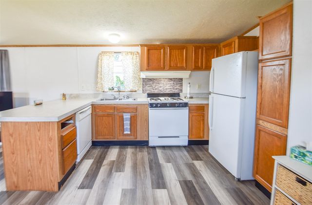 175 N Michigan Avenue 60, Coldwater, MI 49036