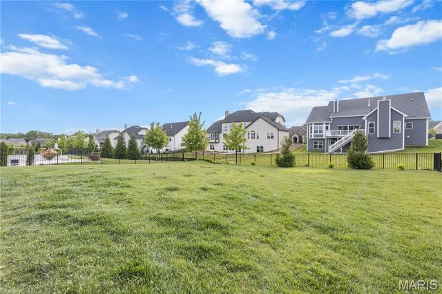 1233 Fienup Lake Drive, Chesterfield, MO 63005