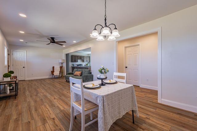 32 Manley Rd, Tracy City, TN 37387