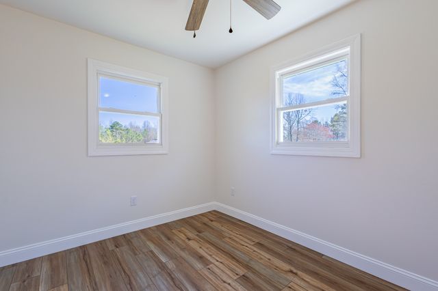 32 Manley Rd, Tracy City, TN 37387