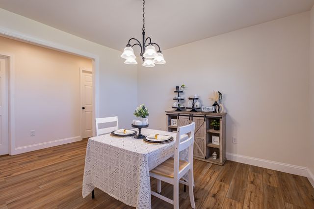 32 Manley Rd, Tracy City, TN 37387