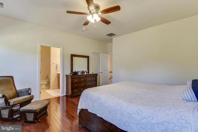 22887 LACEY OAK TER, Sterling, VA 20166