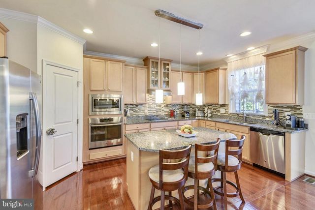 22887 LACEY OAK TER, Sterling, VA 20166