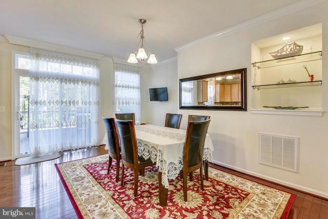 22887 LACEY OAK TER, Sterling, VA 20166