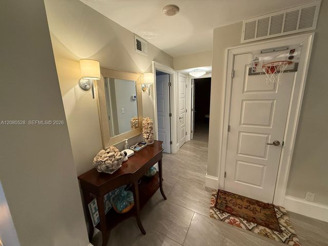 4020 Galt Ocean Drive 904, Fort Lauderdale, FL 33308