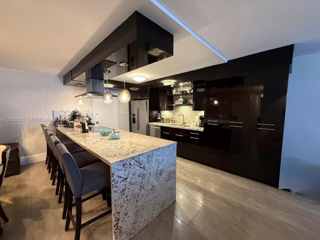 4020 Galt Ocean Drive 904, Fort Lauderdale, FL 33308