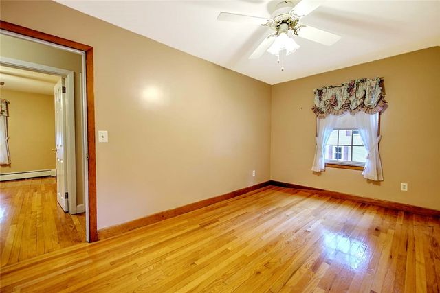 98 Iroquois Road, Cumberland, RI 02864